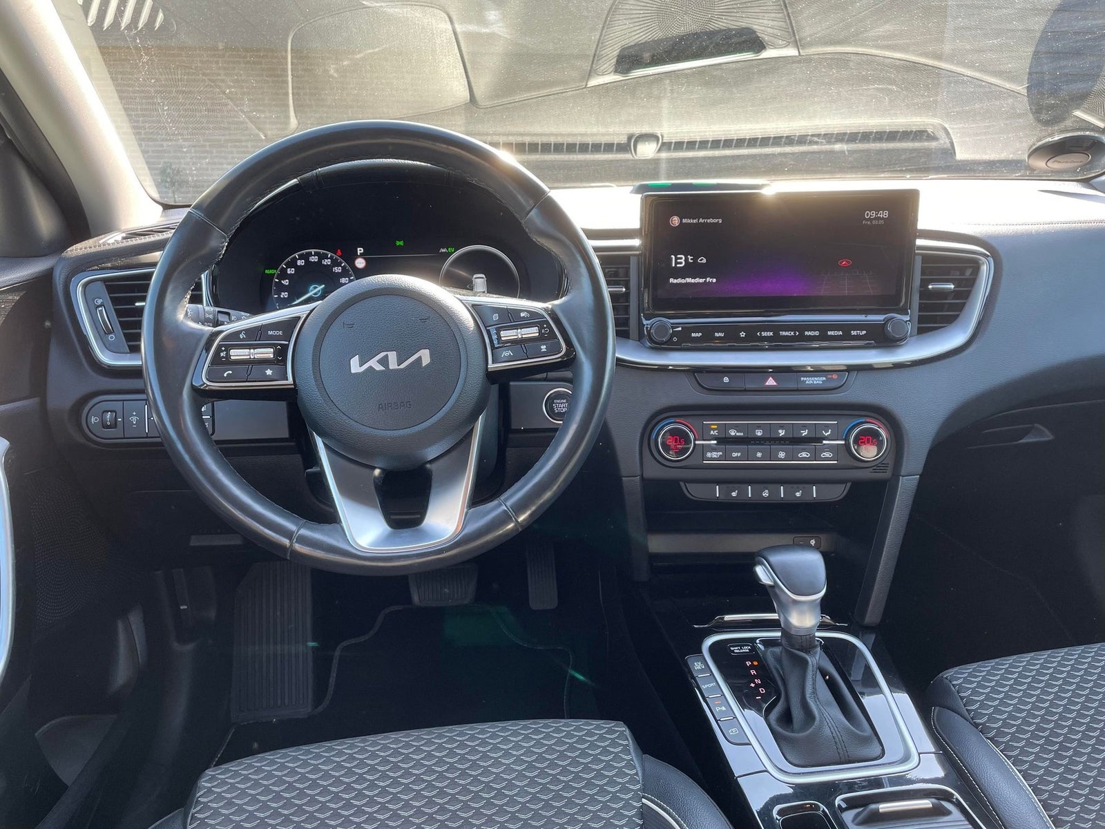Kia Ceed 1,6 PHEV Upgrade Premium SW DCT Benzin aut.