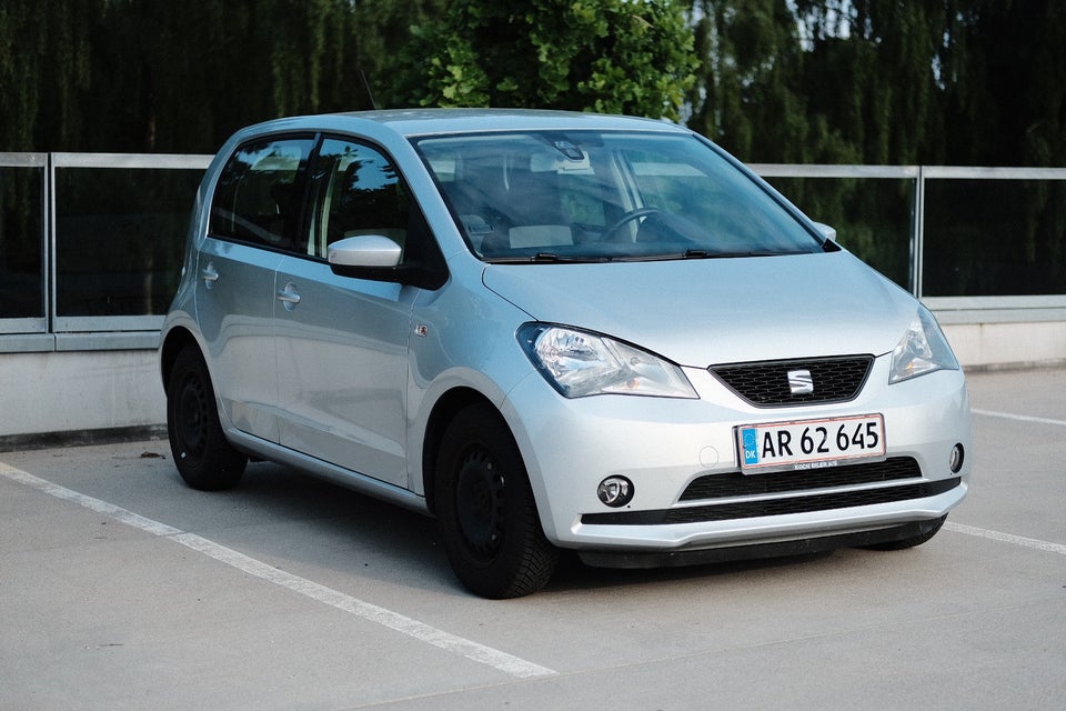 Seat Mii 1,0 60 Sport eco Benzin modelår 2015 km 119000 Grå ABS