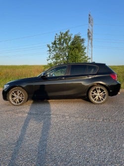 BMW 118d 2,0 aut. Diesel aut. Automatgear modelår 2012 km