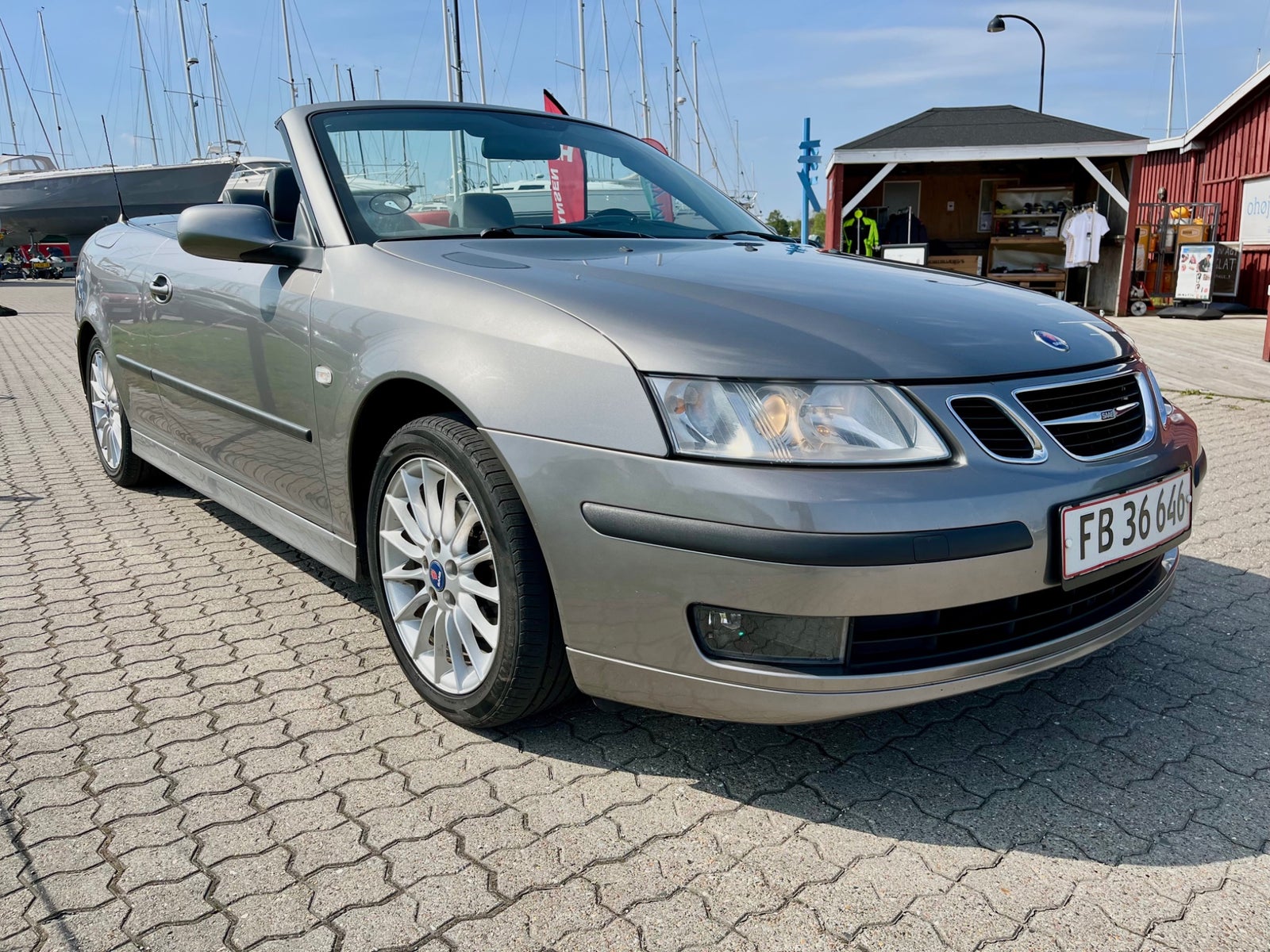 Saab 9-3 1,8 T Vector Cabriolet Benzin modelår 2005 km