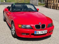 BMW Z3 1,9 Roadster Benzin modelår 1998 km 74000 Rød ABS
