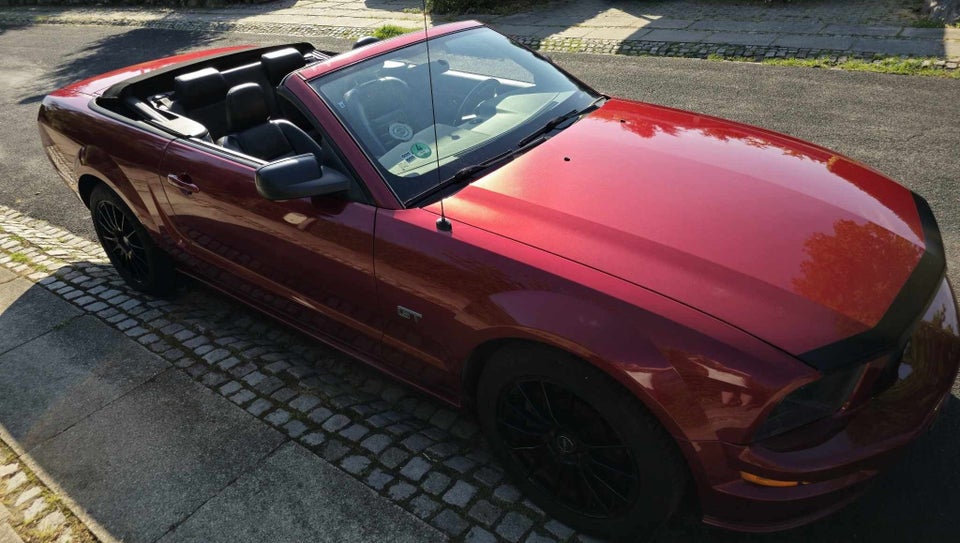 Ford Mustang 4,6 GT Cabriolet aut. Benzin aut. Automatgear