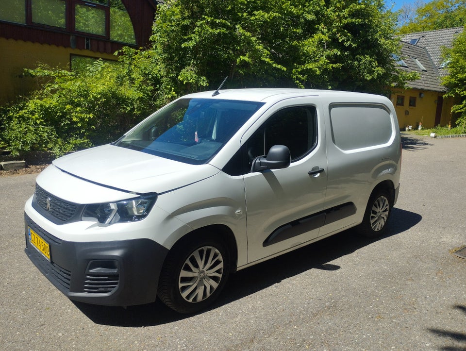 Peugeot Partner 1,5 BlueHDi 100 L1V1 Plus Van d Diesel