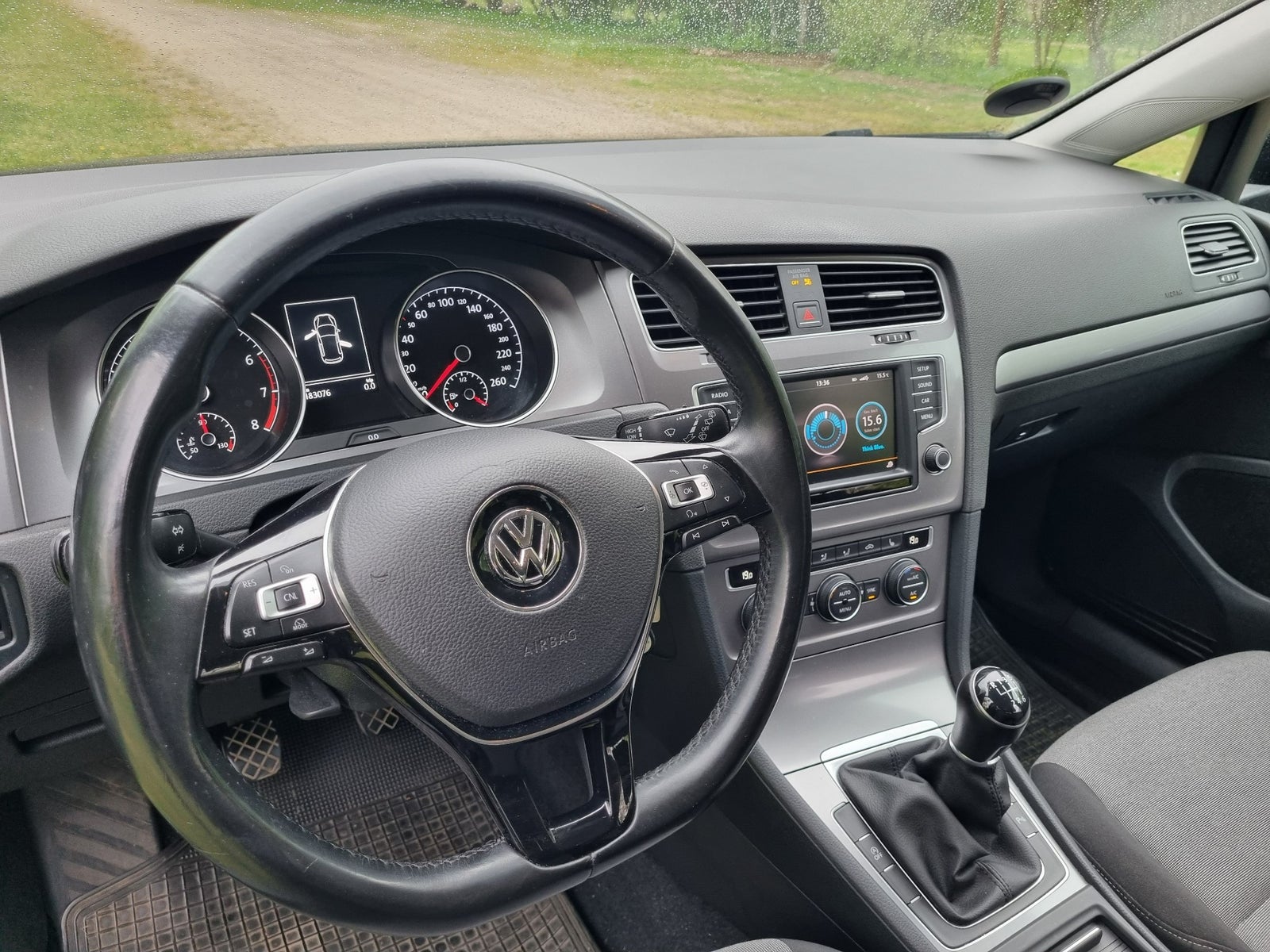 VW Golf VII 1,4 TSi 125 Style BMT Benzin modelår 2016 km