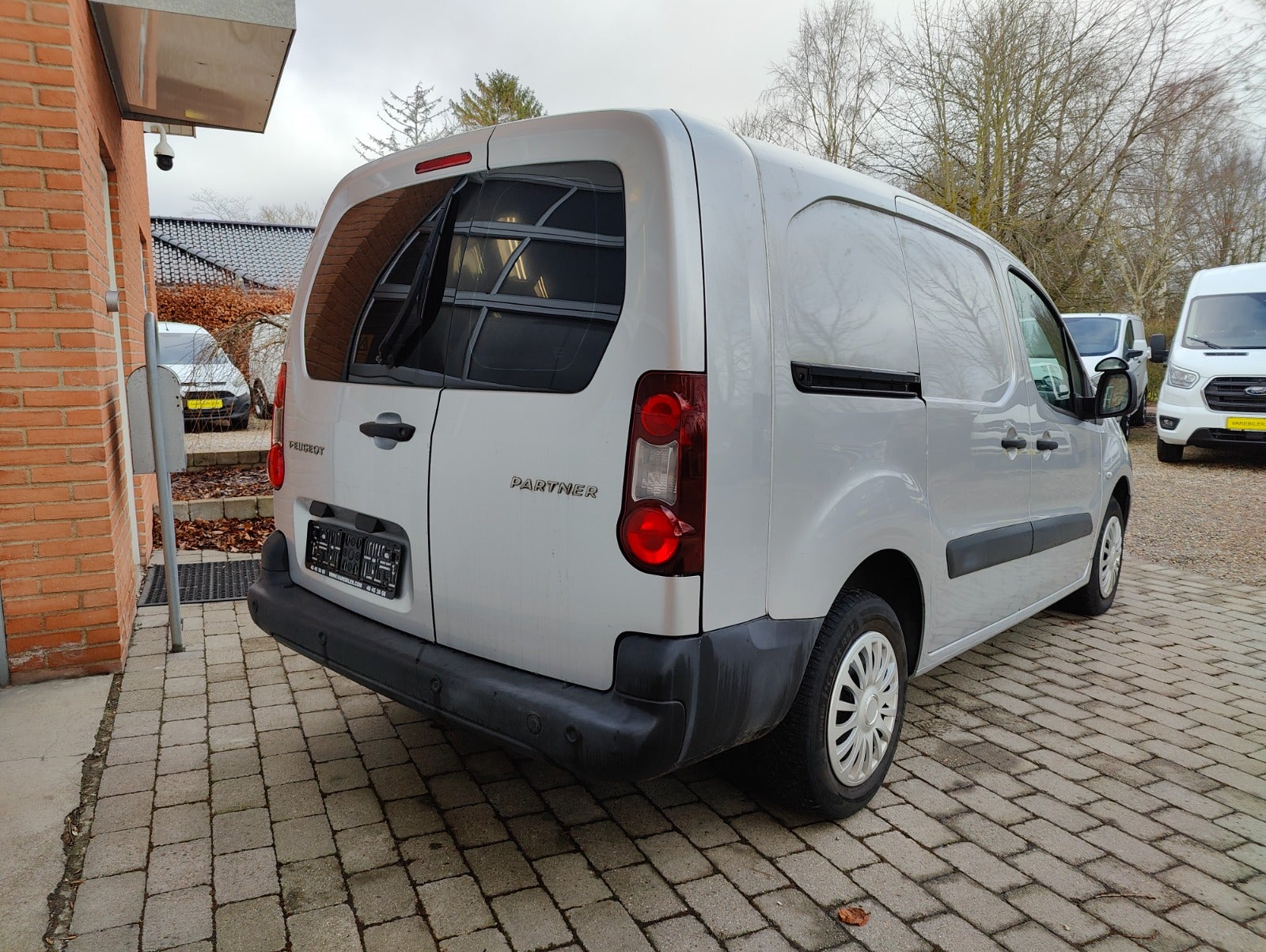 Peugeot Partner 1,6 BlueHDi 100 L2 Flex Van Diesel modelår
