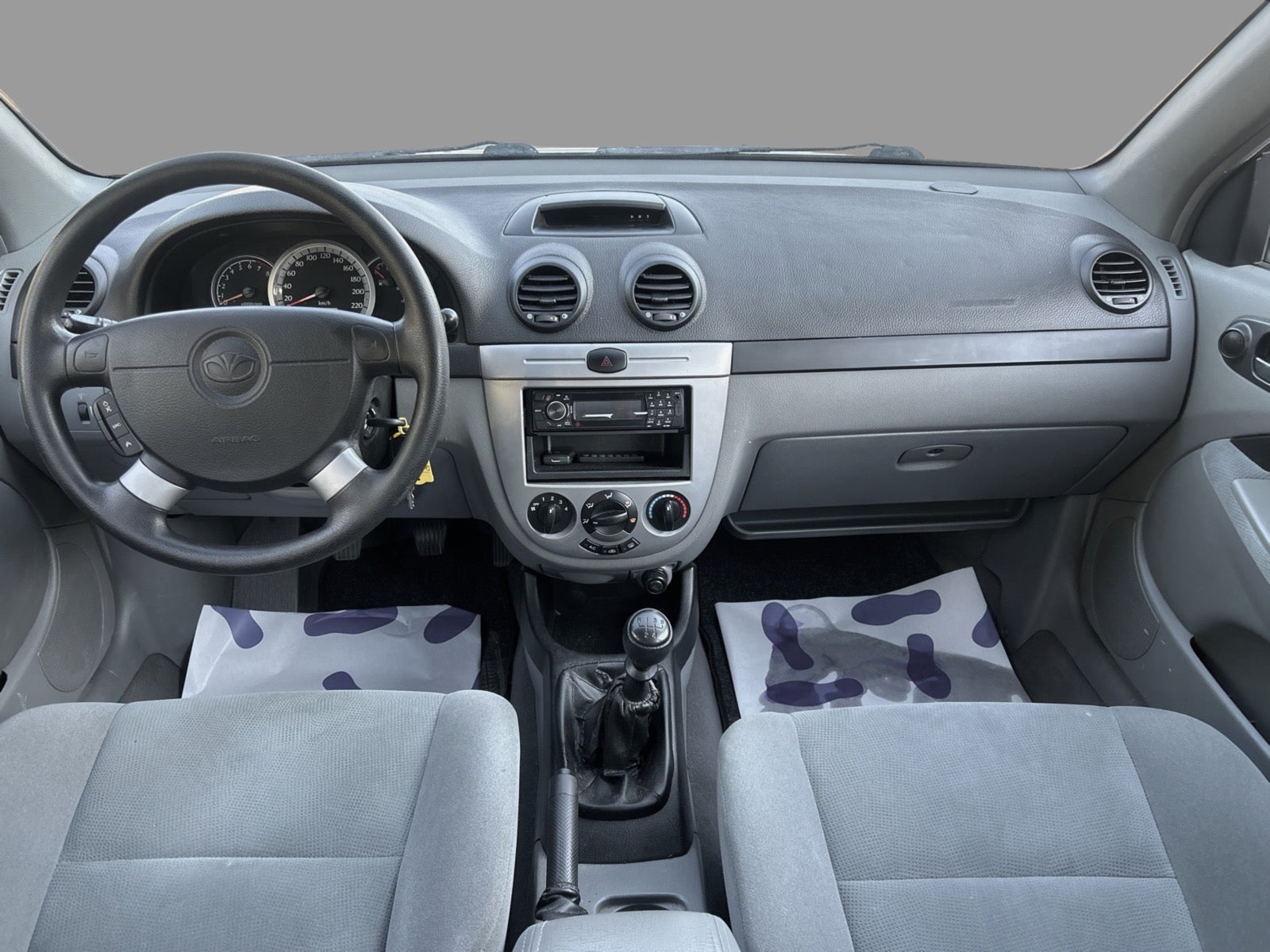 Daewoo Lacetti 1,4 SX Benzin modelår 2005 km 125000