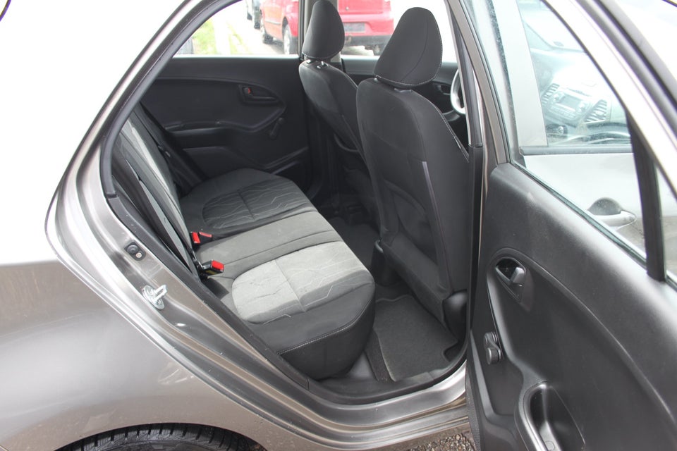 Kia Picanto 1,0 Style+ Eco Benzin modelår 2014 km 153000 ABS