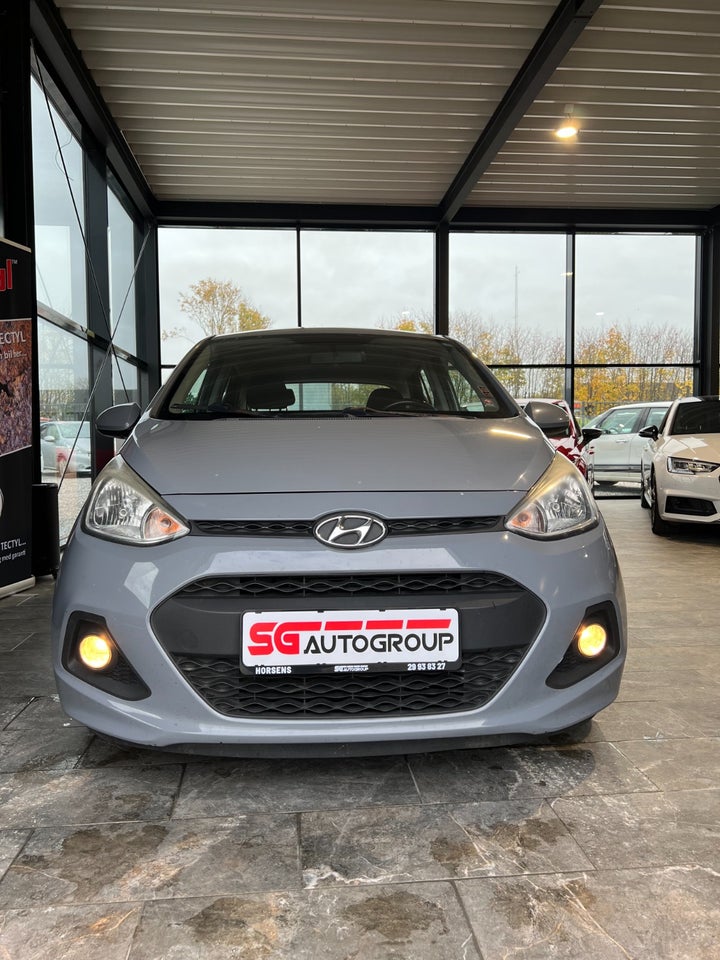 Hyundai i10 1,0 Style Benzin modelår 2014 km 143000 Grå