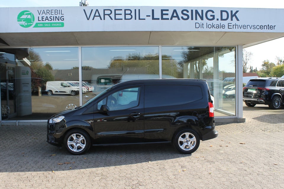 Ford Transit Courier 1,0 EcoBoost Limited d Benzin modelår