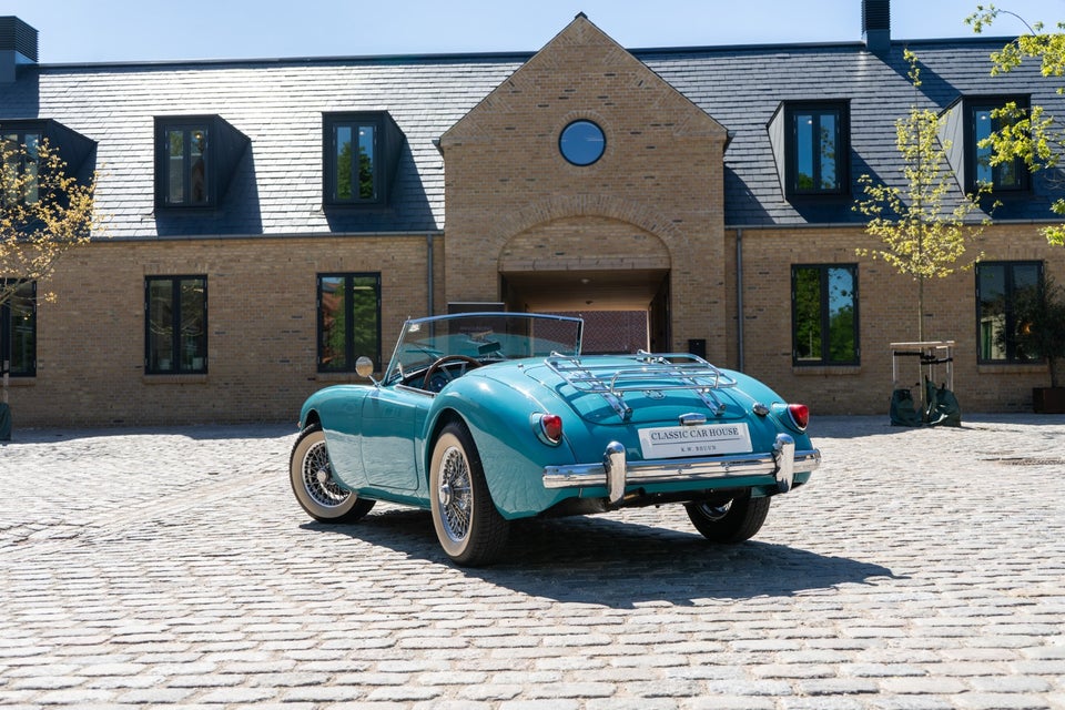 MG A 1,5 Roadster Benzin modelår 1957 km 2100 Lysblå