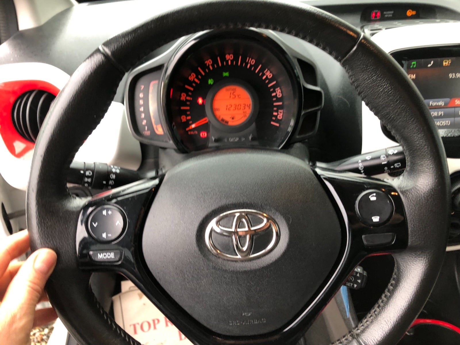 Toyota Aygo 1,0 VVT-i x-press Benzin modelår 2016 km 123000