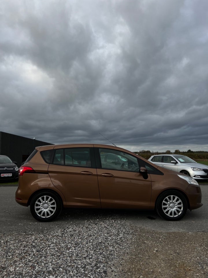 Ford B-MAX 1,0 SCTi 125 Titanium Benzin modelår 2012 km