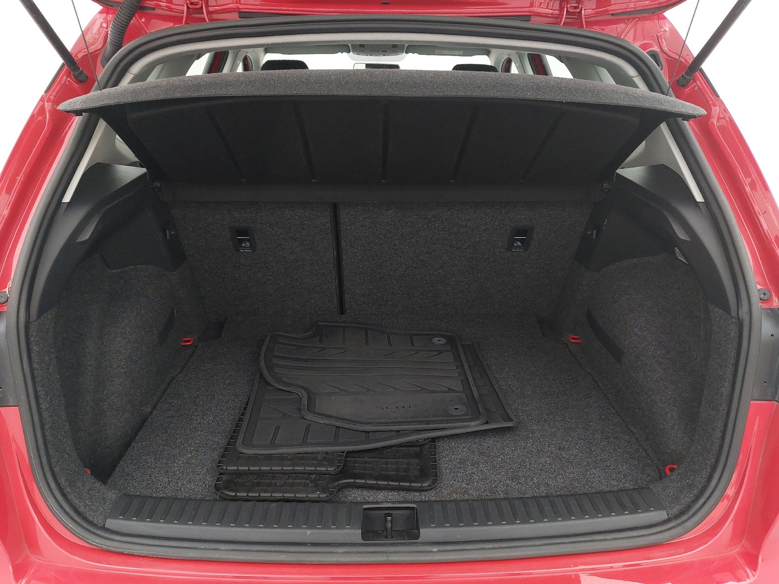 Seat Arona 1,0 TSi 95 Style Benzin modelår 2020 km 17000 Rød