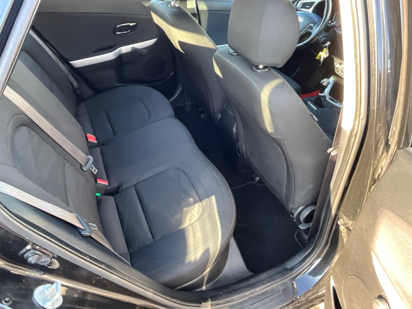Kia Ceed 1,4 CVVT Style+ Clim Limited Benzin modelår 2018 km
