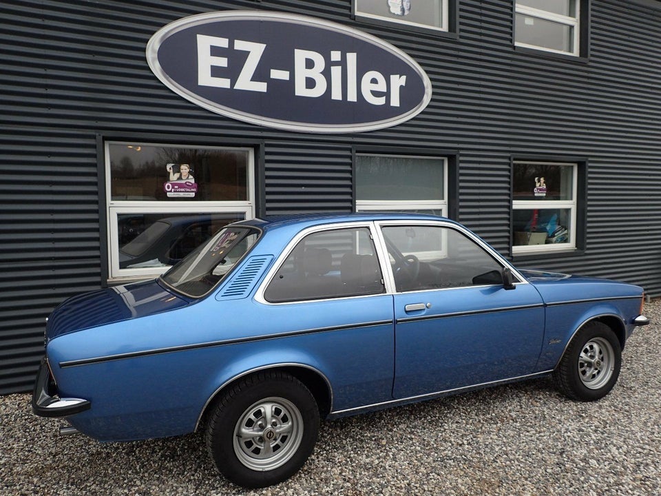 Opel Kadett 1,6 S Berlina Benzin modelår 1978 km 94000