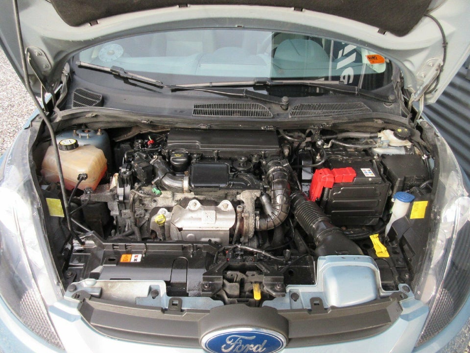 Ford Fiesta 1,4 TDCi 68 Ambiente Diesel modelår 2009 km