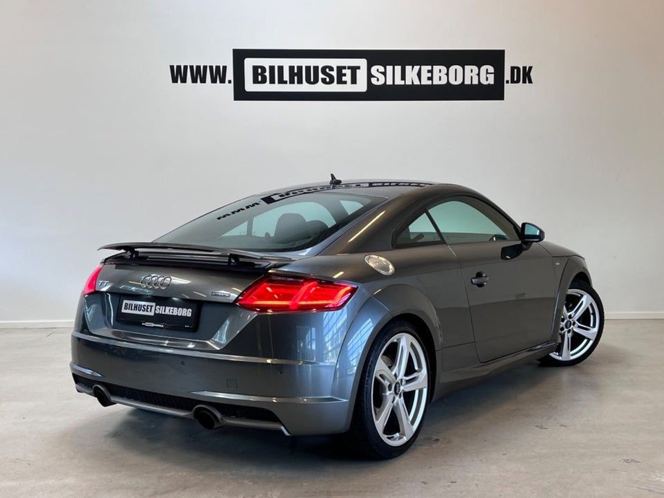 Audi TT 2,0 TFSi 230 S-line Coupé quattro S-tr. Benzin 4x4 4x4