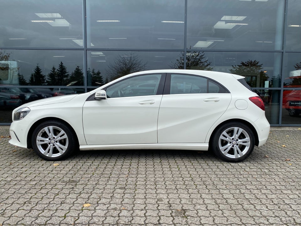 Mercedes A180 d 1,5 Edition Diesel modelår 2017 km 140000