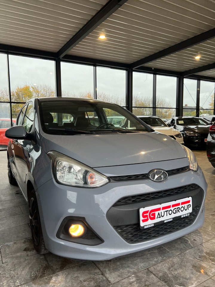 Hyundai i10 1,0 Style Benzin modelår 2014 km 143000 Grå