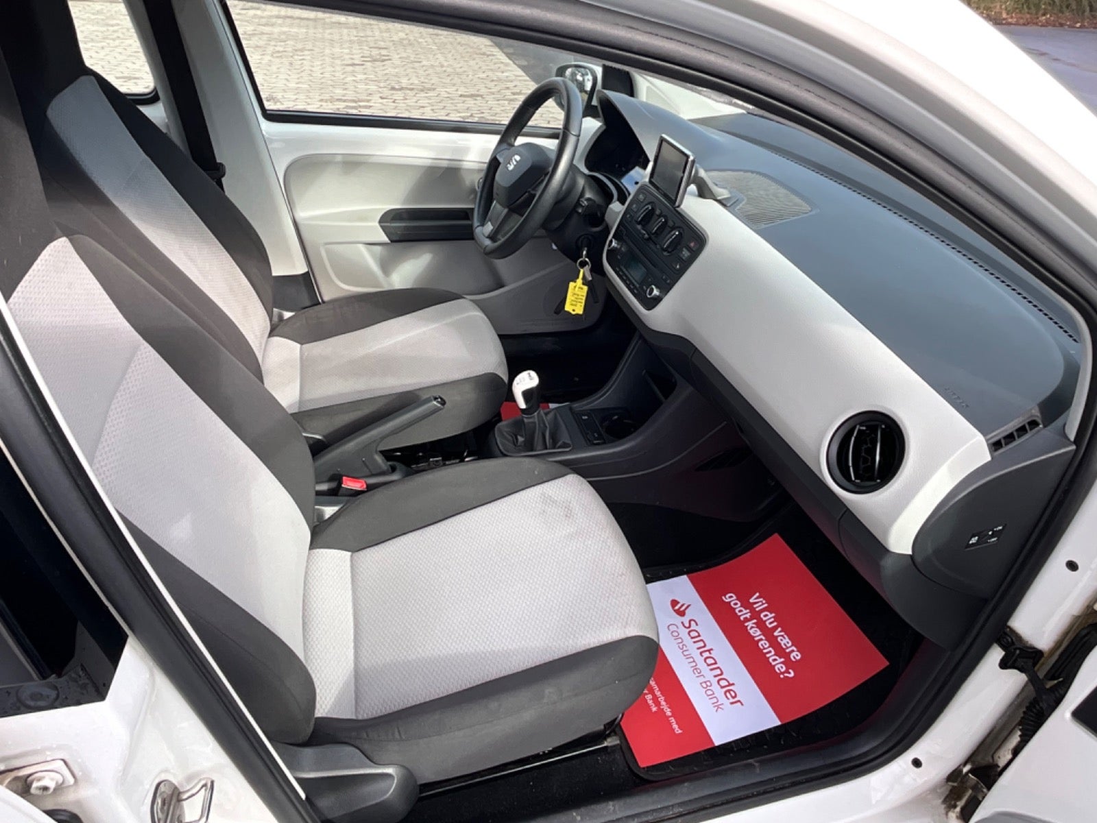 Seat Mii 1,0 75 Style eco Benzin modelår 2014 km 145000