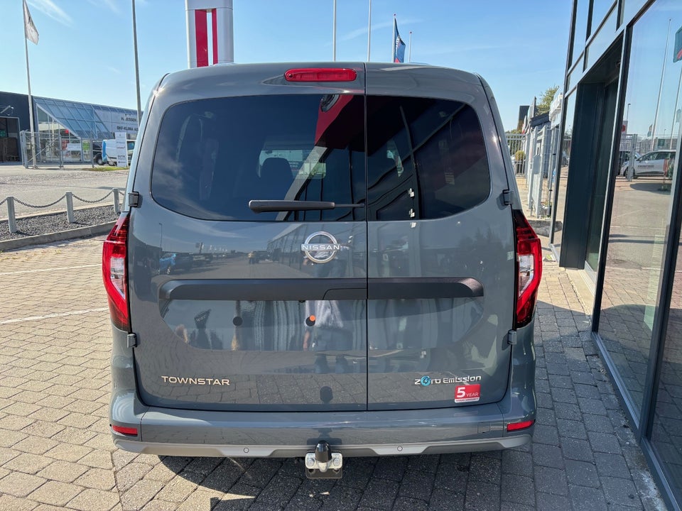 Nissan Townstar 45 Tekna L1H1 d El aut. Automatgear modelår