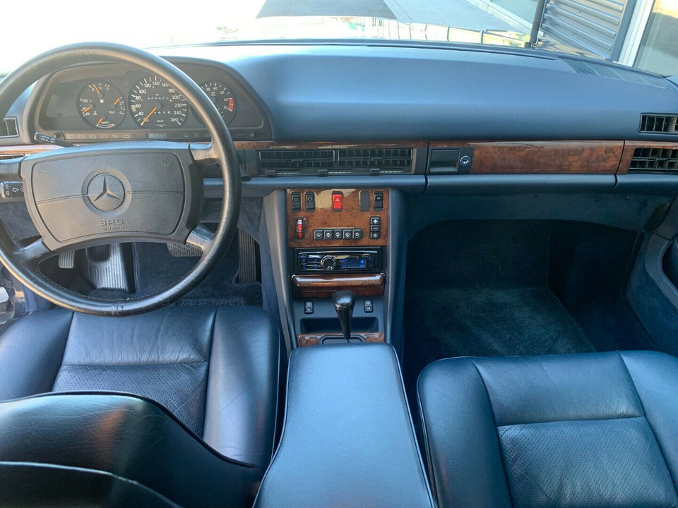 Mercedes 560 SEC 5,6 Benzin modelår 1990 km 39000