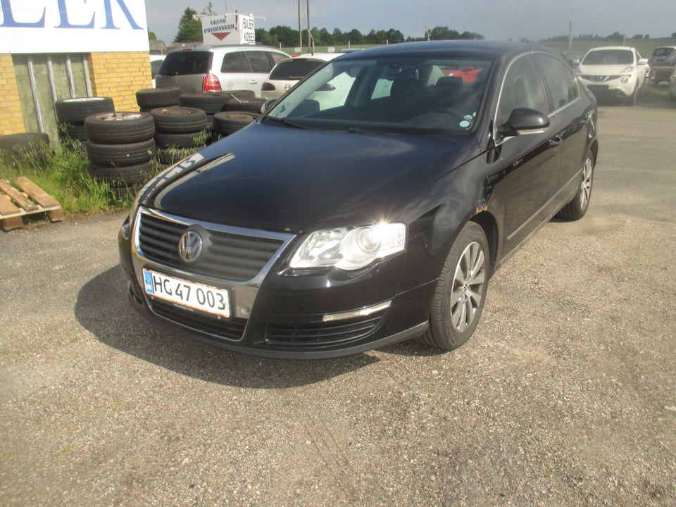 VW Passat 1,6 FSi Trendline Benzin modelår 2005 km 309000 ABS