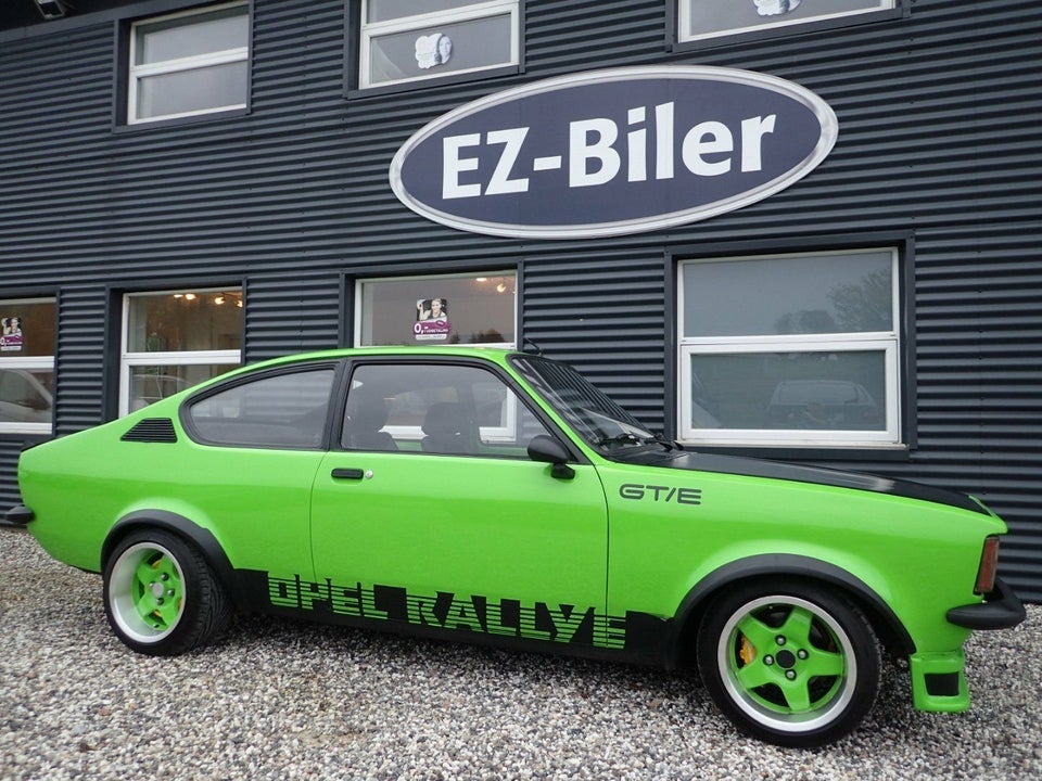 Opel Kadett 2,0 E Coupé Benzin modelår 1978 km 128000 Grøn