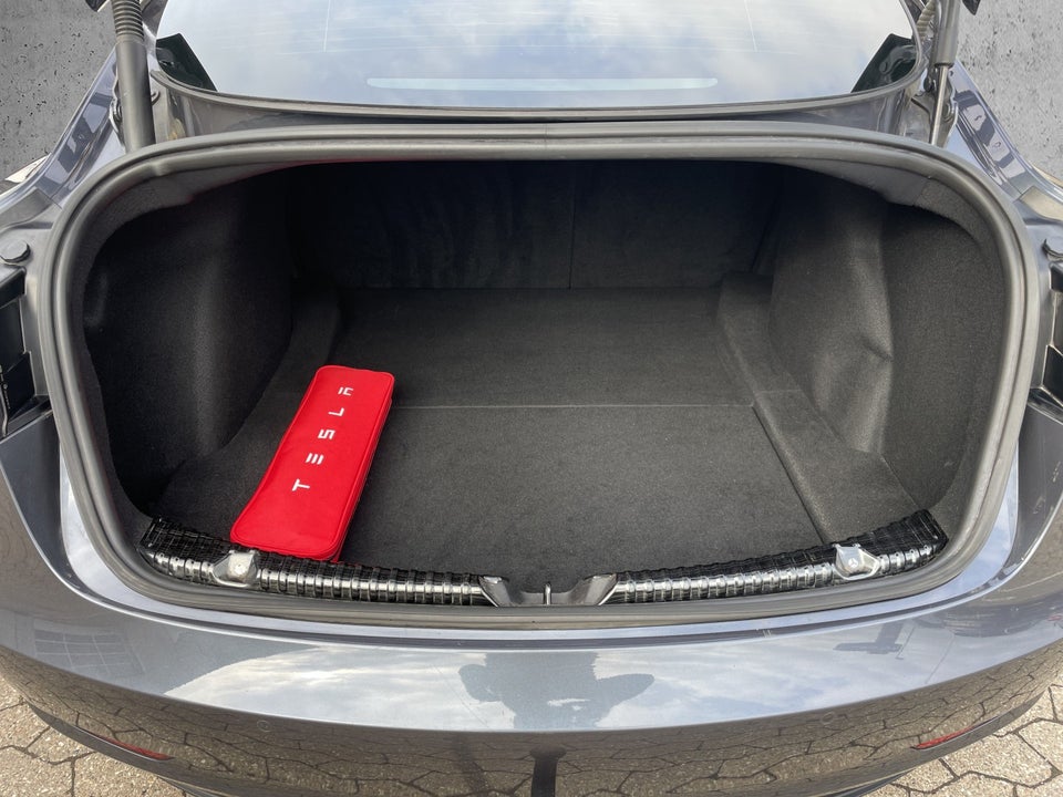 Tesla Model 3 Standard Range+ RWD El aut. Automatgear