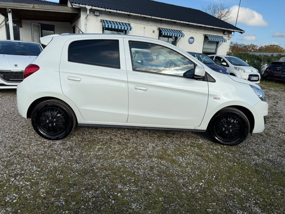 Mitsubishi Space Star 1,0 Inform Benzin modelår 2016 km