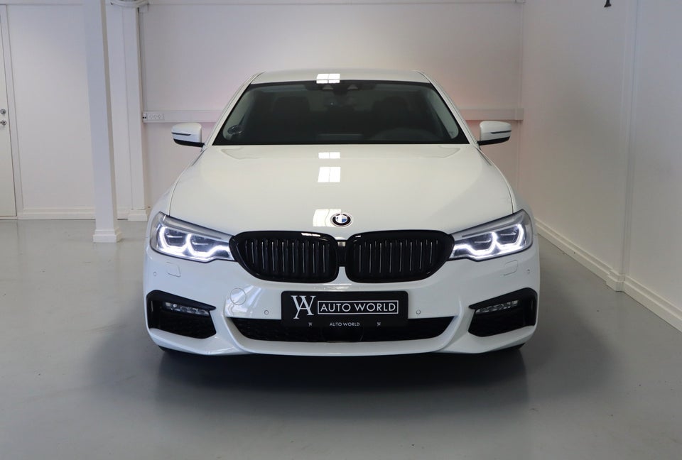 BMW 530i 2,0 Luxury Line xDrive aut. Benzin 4x4 4x4 aut.