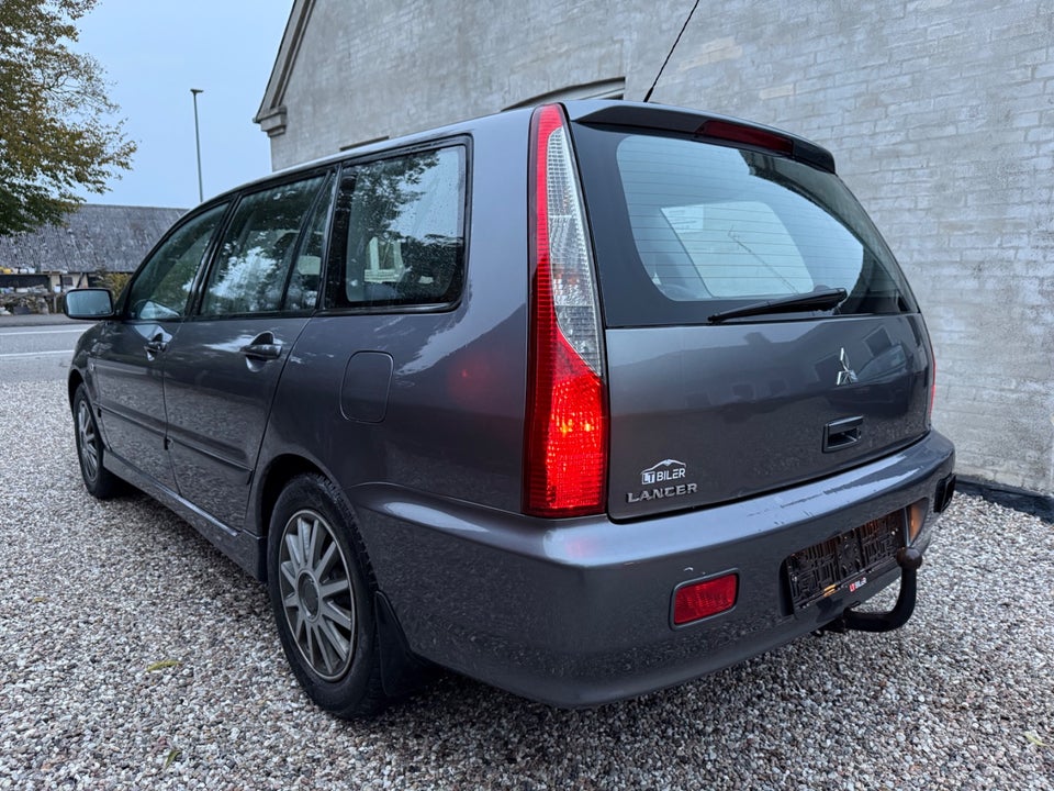 Mitsubishi Lancer 1,6 Comfort stc. Benzin modelår 2005 km