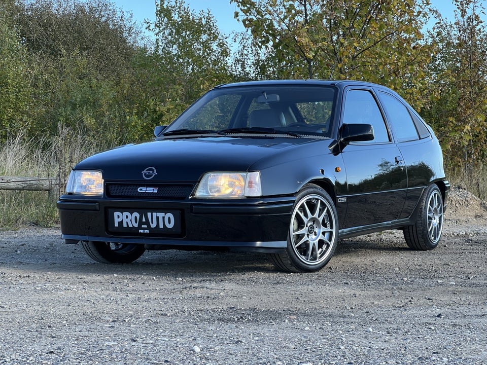 Opel Kadett 1,8 GSi Benzin modelår 1986 km 267000