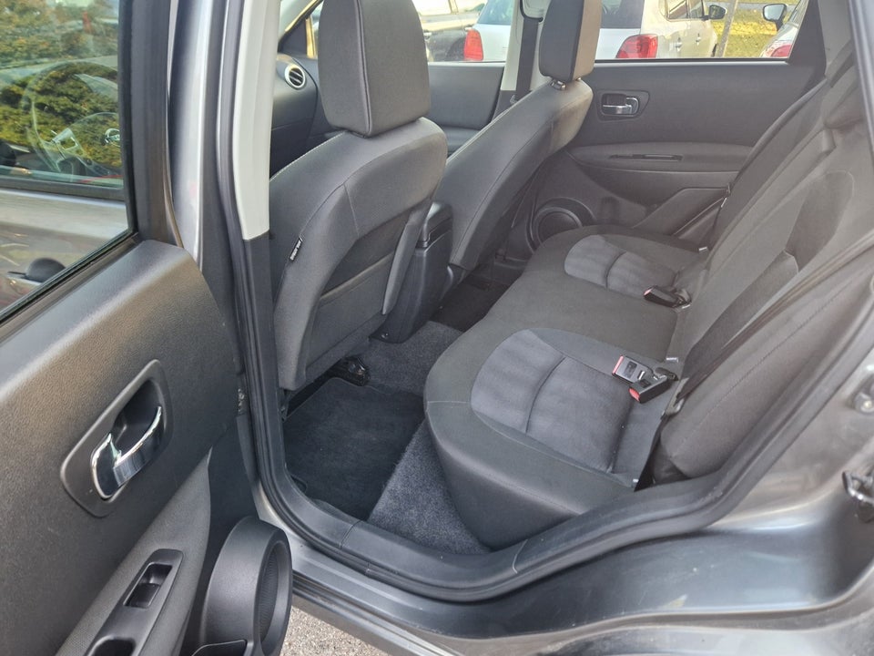 Nissan Qashqai 1,5 dCi 110 Tekna Diesel modelår 2011 km