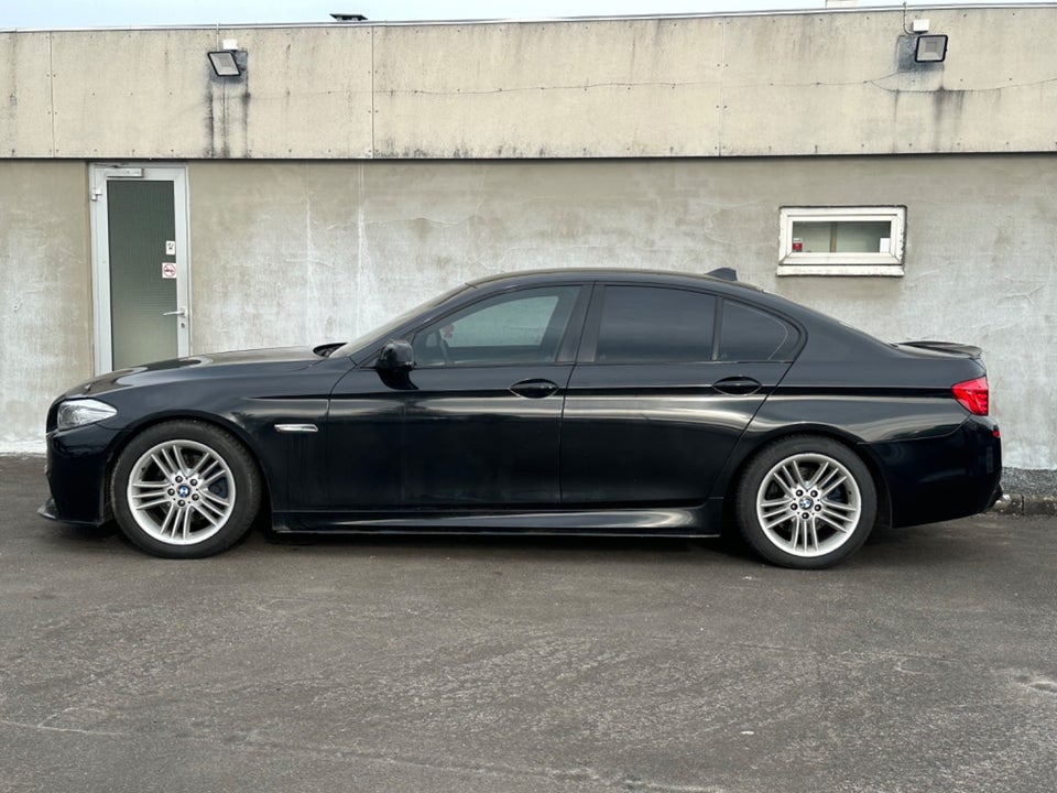 BMW 520d 2,0 aut. Diesel aut. Automatgear modelår 2011 km