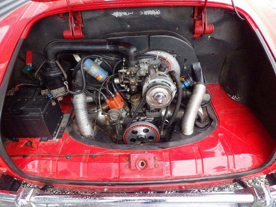 VW Karmann Ghia 1,6 Coupé Benzin modelår 1969 km 100000 Rød