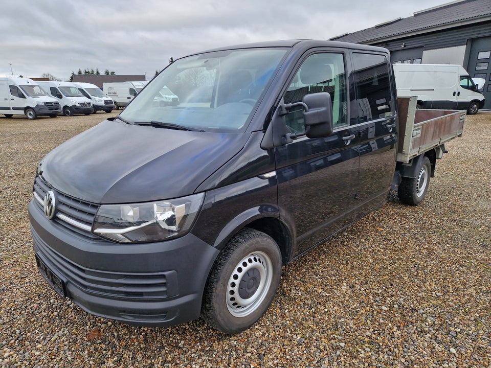 VW Transporter 2,0 TDi 150 Db.Kab m/lad Diesel modelår 2019