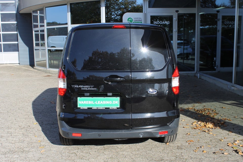 Ford Transit Courier 1,0 EcoBoost Limited d Benzin modelår