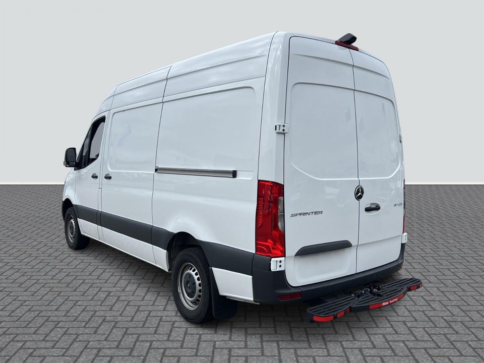 Mercedes Sprinter 317 2,0 CDi A2 Kassevogn aut. RWD d Diesel