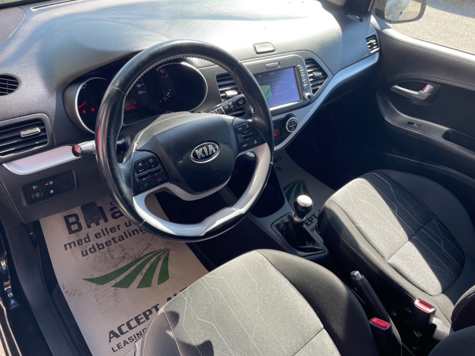 Kia Picanto 1,0 Attraction+ Benzin modelår 2017 km 135400