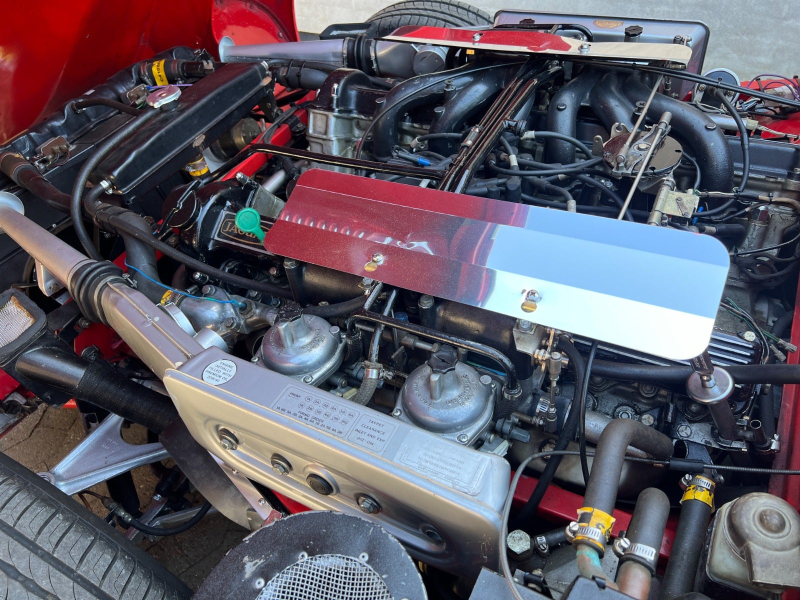 Jaguar E-Type 5,3 Roadster Benzin modelår 1973 km 0 Rød