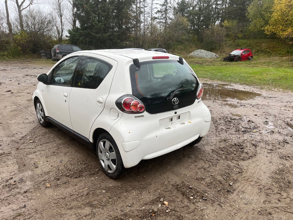 Toyota Aygo 1,0 Benzin modelår 2010 km 328000 nysynet ABS