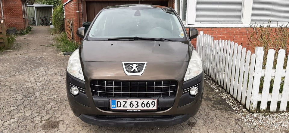 Peugeot 3008 1,6 HDi 110 Premium aut. Diesel aut.