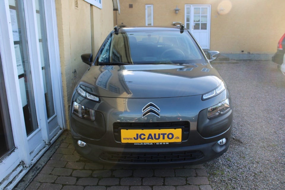 Citroën C4 Cactus 1,6 BlueHDi 100 Feel Van Diesel modelår