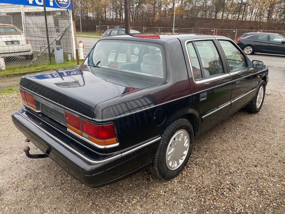Chrysler Saratoga 3,0 Benzin modelår 1992 km 244000 træk