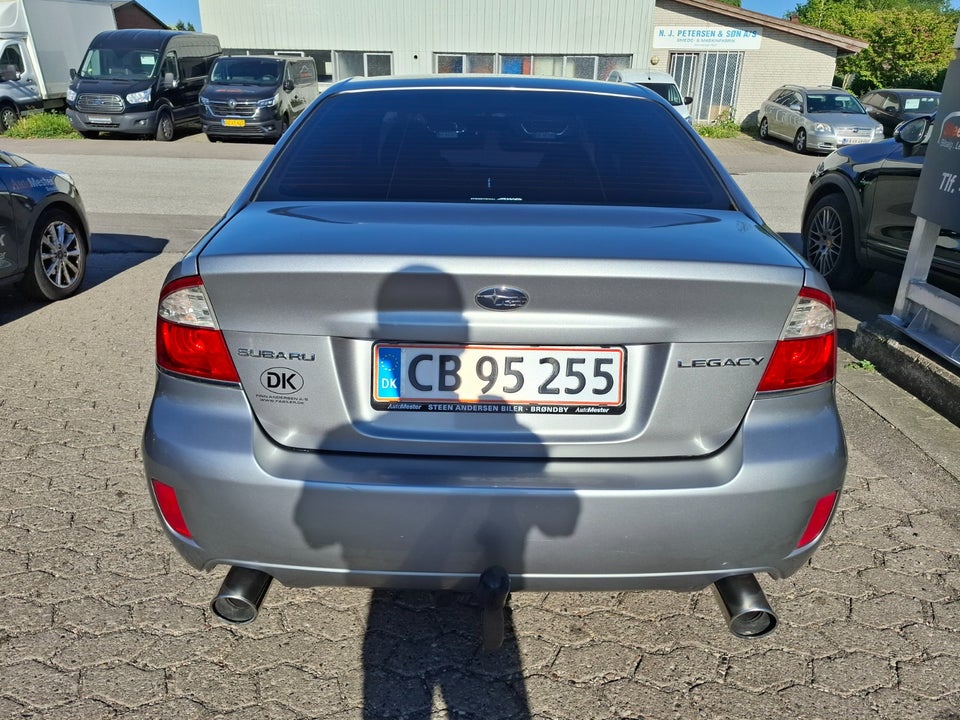 Subaru Legacy 2,5i AWD Benzin 4x4 4x4 modelår 2008 km 170700