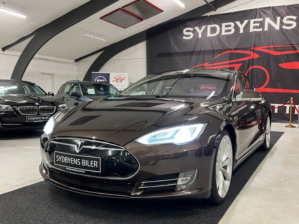 Tesla Model S P85 El aut. Automatgear modelår 2014 km 154000