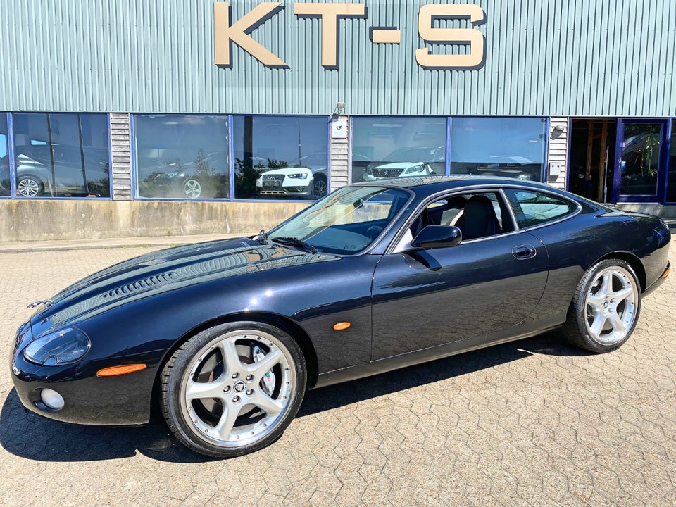 Jaguar XKR 4,2 Coupé aut. Benzin aut. Automatgear modelår