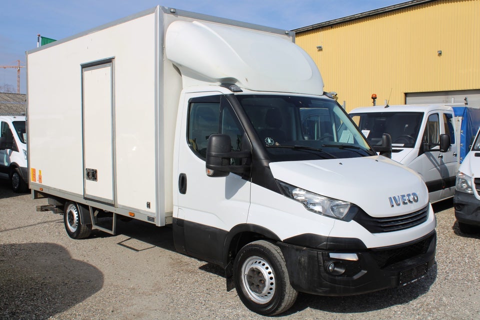 Iveco Daily 2,3 35S16 Alukasse m/lift AG8 Diesel aut.