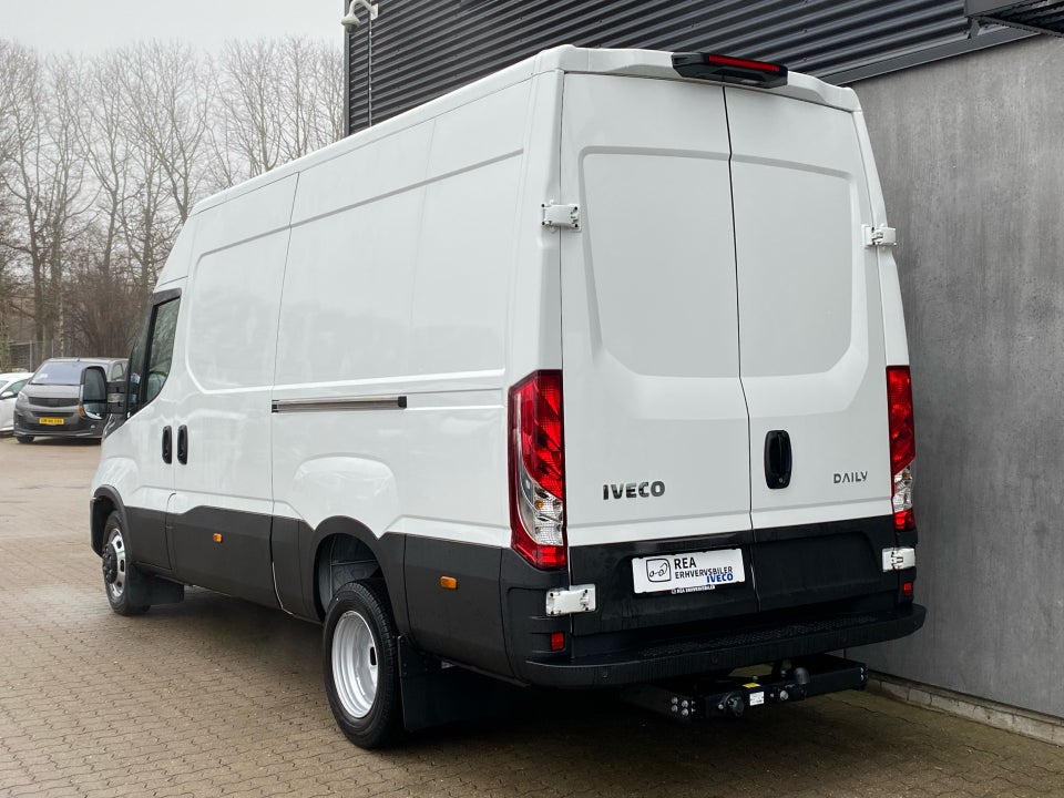 Iveco Daily 3,0 35C18 12m³ Van AG8 d Diesel aut. Automatgear